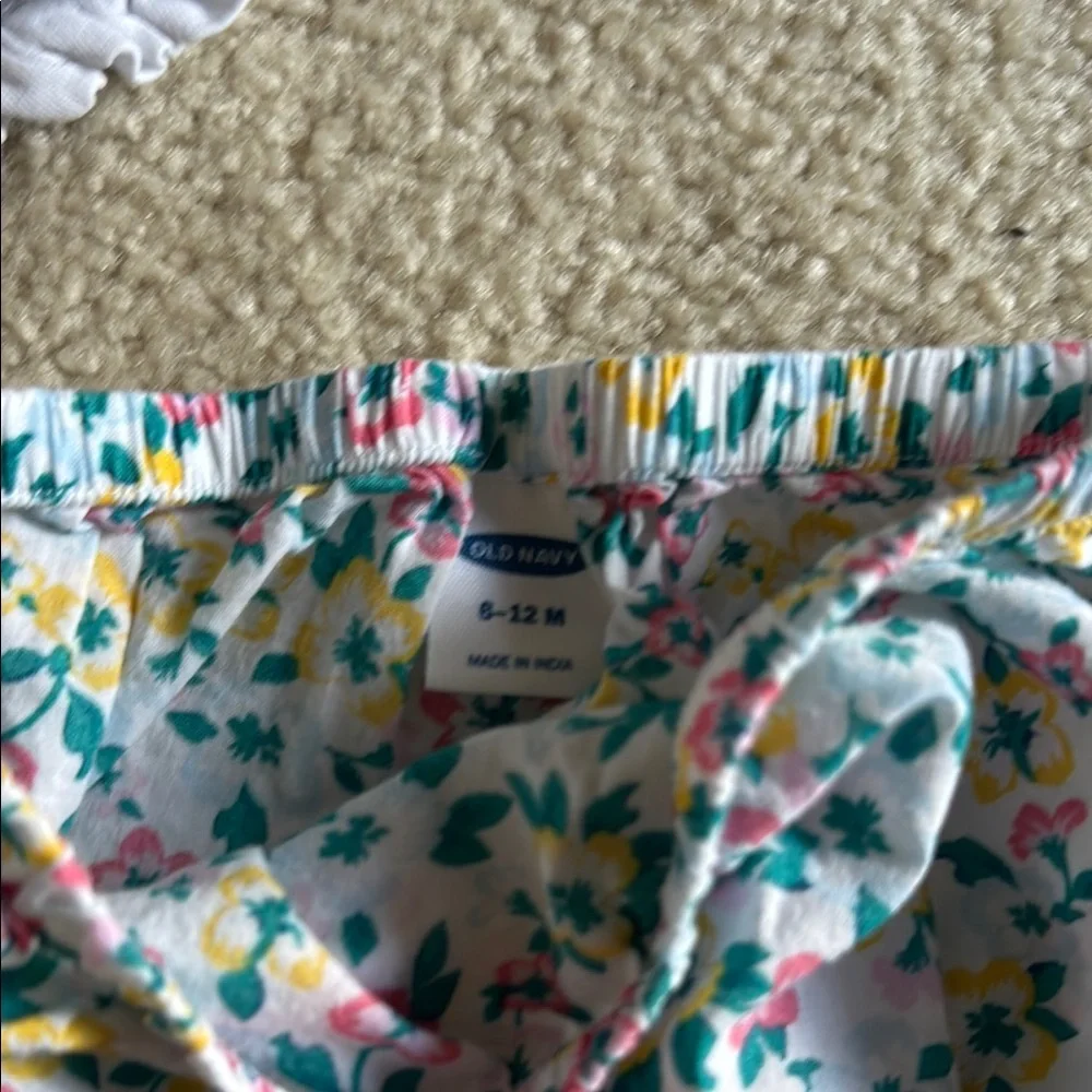 Old Navy & Baby Gap Floral and White Kids Bloomers Set